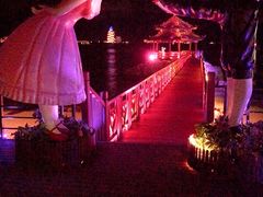 -蜈支洲岛珊瑚酒店临海阁中餐厅