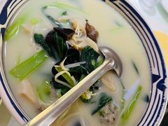 荠菜圆子-眷江南之小蓝鲸(王府大街店)