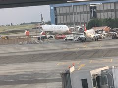 -奥利弗·雷金纳德·坦博国际机场