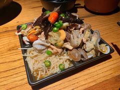 -八月美食小馆(银泰城总店)