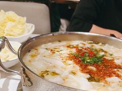 -德林酸菜鱼火锅(南丹店)