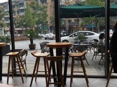 -星巴克(杭州桐庐利时广场店)