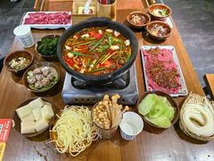 -黔有有贵州酸汤夺夺粉火锅(五味十字店)