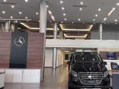 -天津波士信达奔驰4S店(卫津南路店)