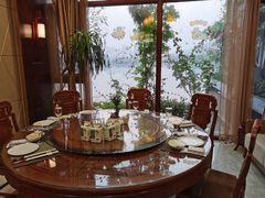 包厢-东湖食堂·湖景餐厅•会议
