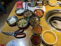-老炉家木炭烤肉(长江国际店)