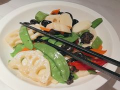 -江渔儿酸菜鱼(万科东荟城店)