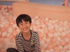 -深圳富苑皇冠假日套房酒店