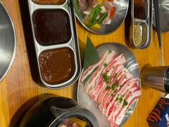 -陇璟烧肉酒场(友谊阳光城店)