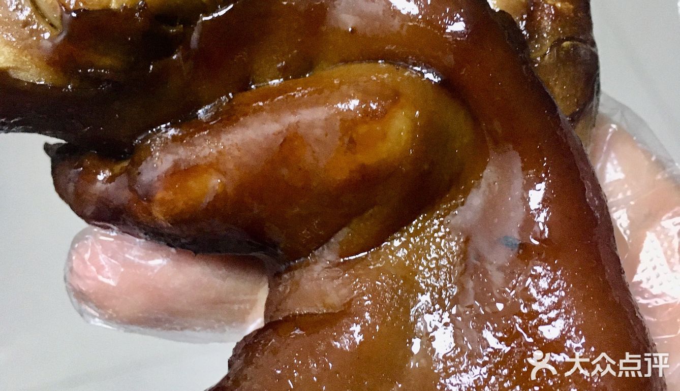 过年吃肉年味十足