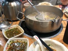 -为什么牛潮汕牛肉火锅(万胜广场店)