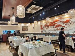 大堂-陈胖子特色菜.鲜货现炒(融景城店)