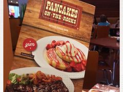 -Pancakes on the rocks(Darling Harbour)