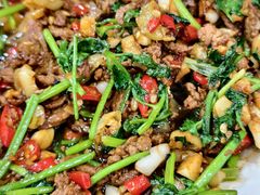 -湖南人家湘菜馆(镇江路店)