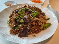 街边牛肉炒河粉-炳胜私厨(中达旗舰店)