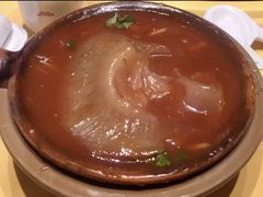 -皇冠明珠鱼翅楼(水上公园店)
