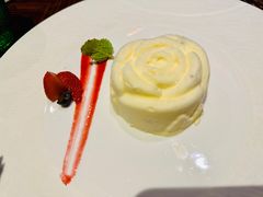 -YUE·6·西式融合餐厅(外滩六号店)