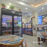 西部一方丝路美食兰州牛肉面和羊肉串好吃