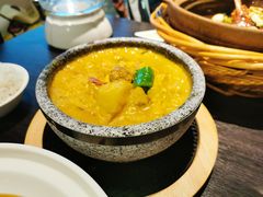 椰香咖喱牛腩煲-鹊玥·粤菜小馆(汇智国际商业中心店)