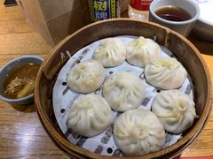 -馋三尺蟹粉小笼(人民广场店)