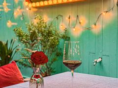 -弦月窗LUNETTE BY AMANDA(复兴路店)