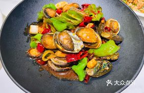 Oil-Poured Local Cuttlefish