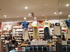 -优衣库(东莞东城万达广场店)