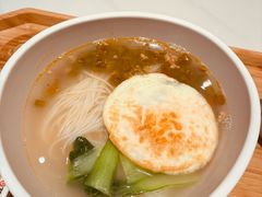 酸豆角肉末米粉配煎蛋-72街荷叶饭(大德路店)