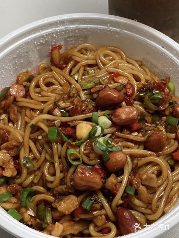 鲜香南昌拌粉，咸口弹牙