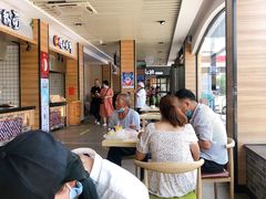 -鹰潭服务区-停车场