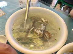 -三姐妹·海鲜大排档