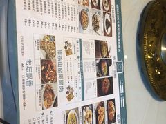-阿瓦山寨·湘菜现炒·剁椒鱼头王(咸阳总店)