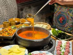 -贵厨酸汤牛肉(花果园国际中心店)