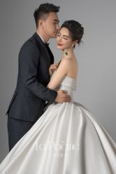 -乐派诗婚纱摄影