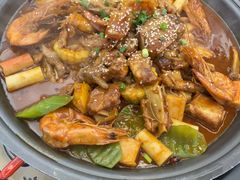 -徐记小怪兽肉蟹煲(中央大街店)