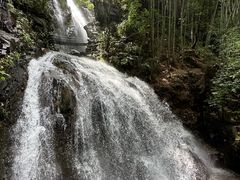 -藏龙百瀑风景区