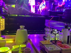 -喜鹊音乐酒馆(西街店)