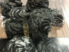 -爱雍·乌节