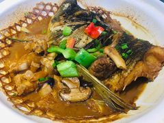 特色鱼头煲-涌觅名灶·本地海鲜宁波菜(财富广场店)