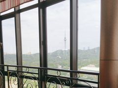 -汇泉王朝大饭店-旋转餐厅(南海路店)