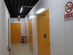 -安东易迷你自助仓储寄存仓库(草桥店)