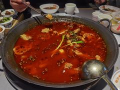 -吃城都·鱼蛙火锅(西玉龙街店)