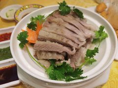 草原手把肉-德乐海蒙餐