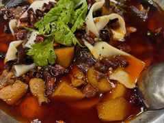 -晓彭肥肠鸡·泡椒鸡火锅(水木天地店)