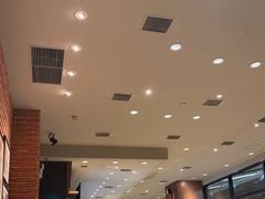 -星巴克(上海虹桥新天地二店)