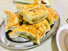 鲜肉韭菜煎饺-芬芳甜品(同福路店)