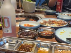 -明洞阿姨·韩式酱蟹烤肉·创意料理(三元桥店)