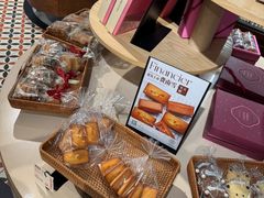 -CARINO BAKERY&CAFE(人广来福士店)