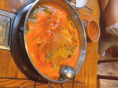 -快活林酸汤鱼鲜品火锅店(甲秀楼店)