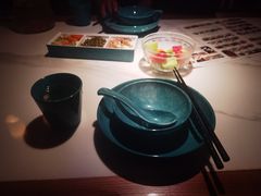 -荷塘秋月·本帮江浙菜(国权路店)